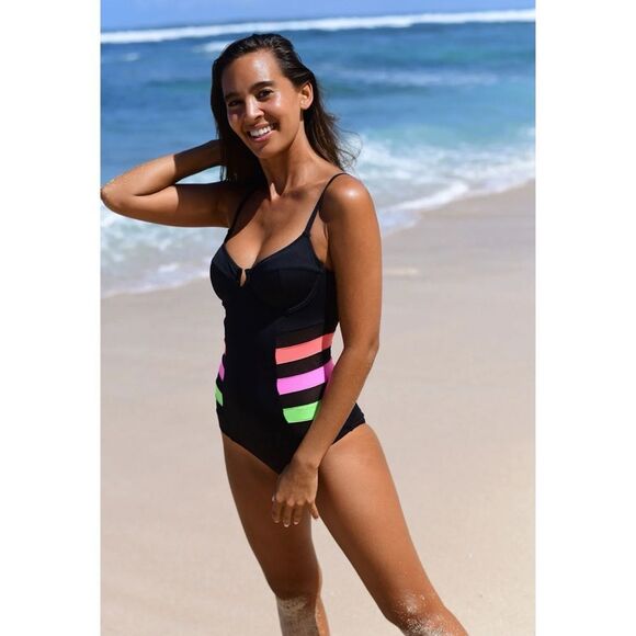 VETCHY Montego Underwire Mesh
Swimsuit Size XL /Pristine - Picture 3 of 10